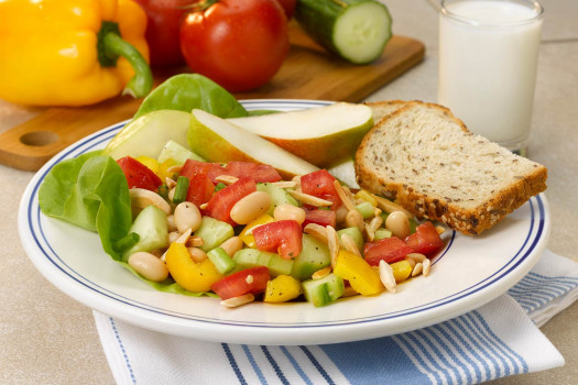 Garden Cannellini Bean Salad