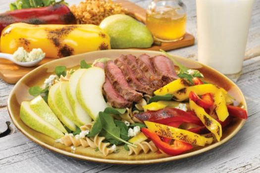 Grilled Steak and Peppers Salad with Pears